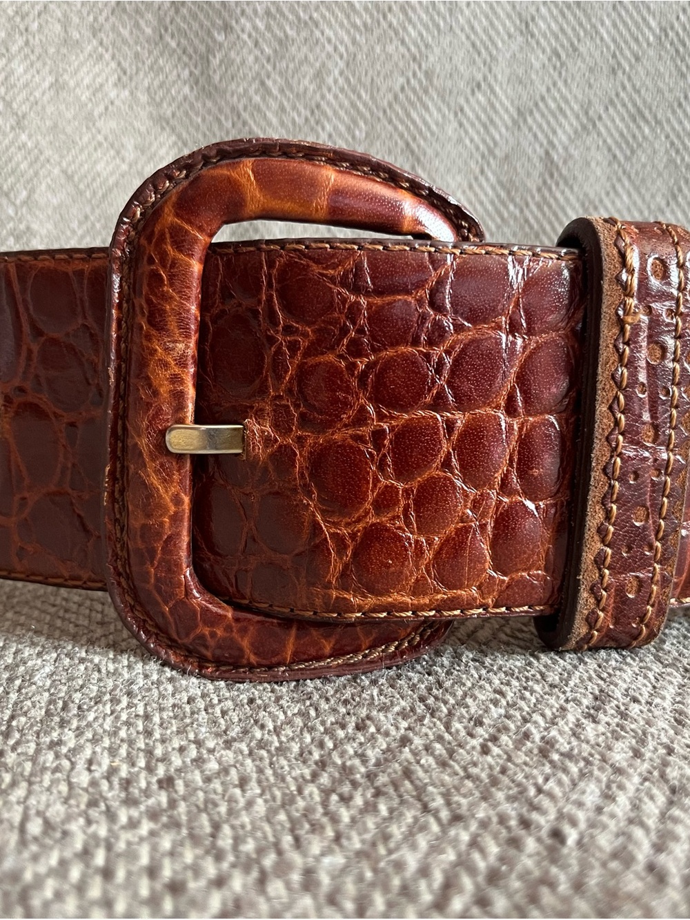 Liz Claiborne Croc-Embossed Brown Leather Belt